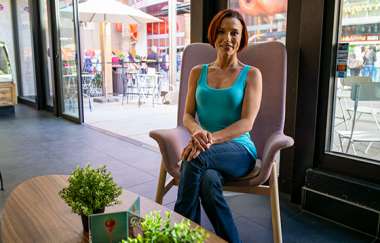 Stella - Sexy Milf Ready To Try First Porn