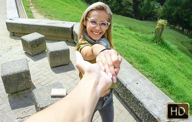 Veronica Leal - World Renowned Pussy Pound - Oyeloca