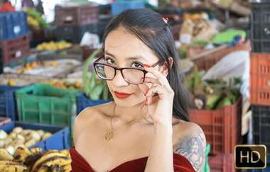Eva Cuervo - Nerdy Latina Nymphomania - Oyeloca
