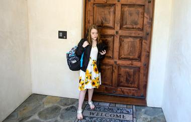 Alice Merchesi - Tiny Ginger Twat Teasing - Exxxtrasmall