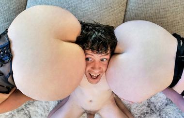 Lisey Sweet, Kay Carter - Makeout Tips For Mom - Badmilfs