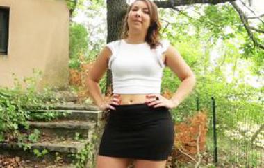 Lexie - 29 Is Going All Out!