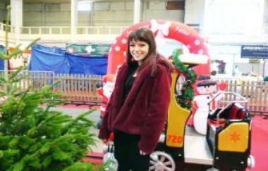 Tiny - Tiny Knows How To Put Her World At Ease