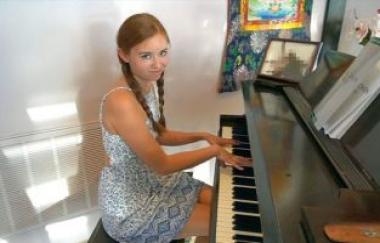 Brandi Braids - Naughty Brandi