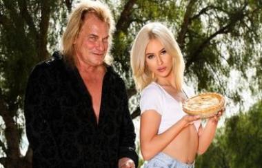 Kiara Cole - Horny Old Men