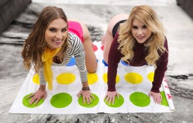 Kenzie Love, Riley Reign - I Dont Like Your Girlfriend