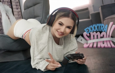 Aria Banks - Cum Get Me