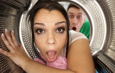 Sticky Situations! The Best Of Getting Stuck Brazzersexxtra