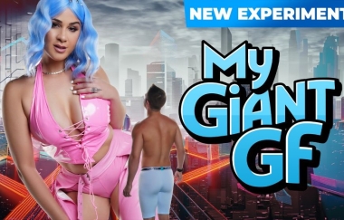 Miss Raquel - Concept: Giantess Milf