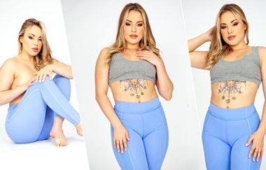 Anna Claire Clouds - Gets Bent & Ravished