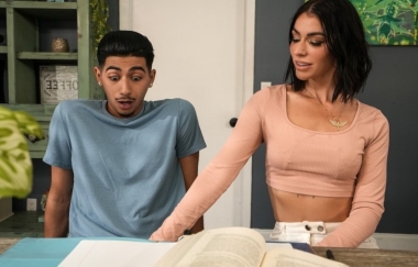 Venus Valencia - Help Me Stepmom!