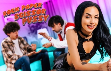 Bianca Bangs - Rock, Paper, Scissors, Pussy!
