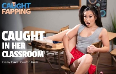 Kimmy Kimm - Caught Fapping Caught In Her Classroom - Caughtfapping