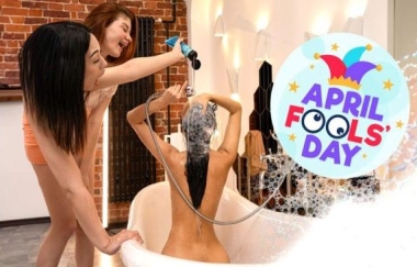 Ashly Rabbit, Roxy Muray, Foxy Dreams - April Fools Day!