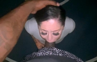 Yvonna Carlo - Outdoor Night Blowjob - Kingbbc