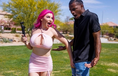 Lily Lou - Spend The Day With A Nympho