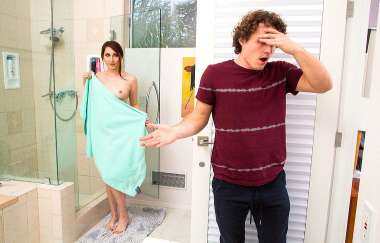 Nina Skye, Robby Echo - My Wifes Hot Friend