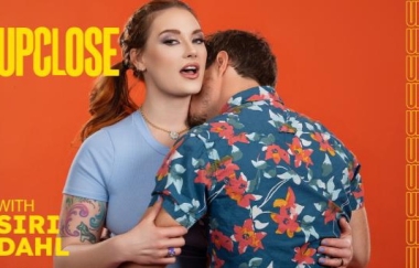 Siri Dahl - Up Close With Siri Dahl